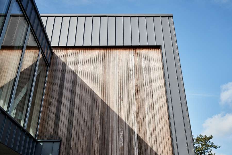 TV2 NORD – Stilistische Architektur am See, Søparken 4, 9440 Aabybro